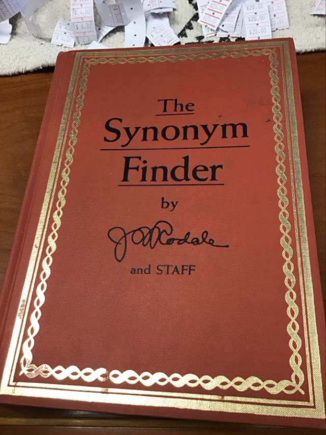 The Synonym Finder by Laurence Urdang