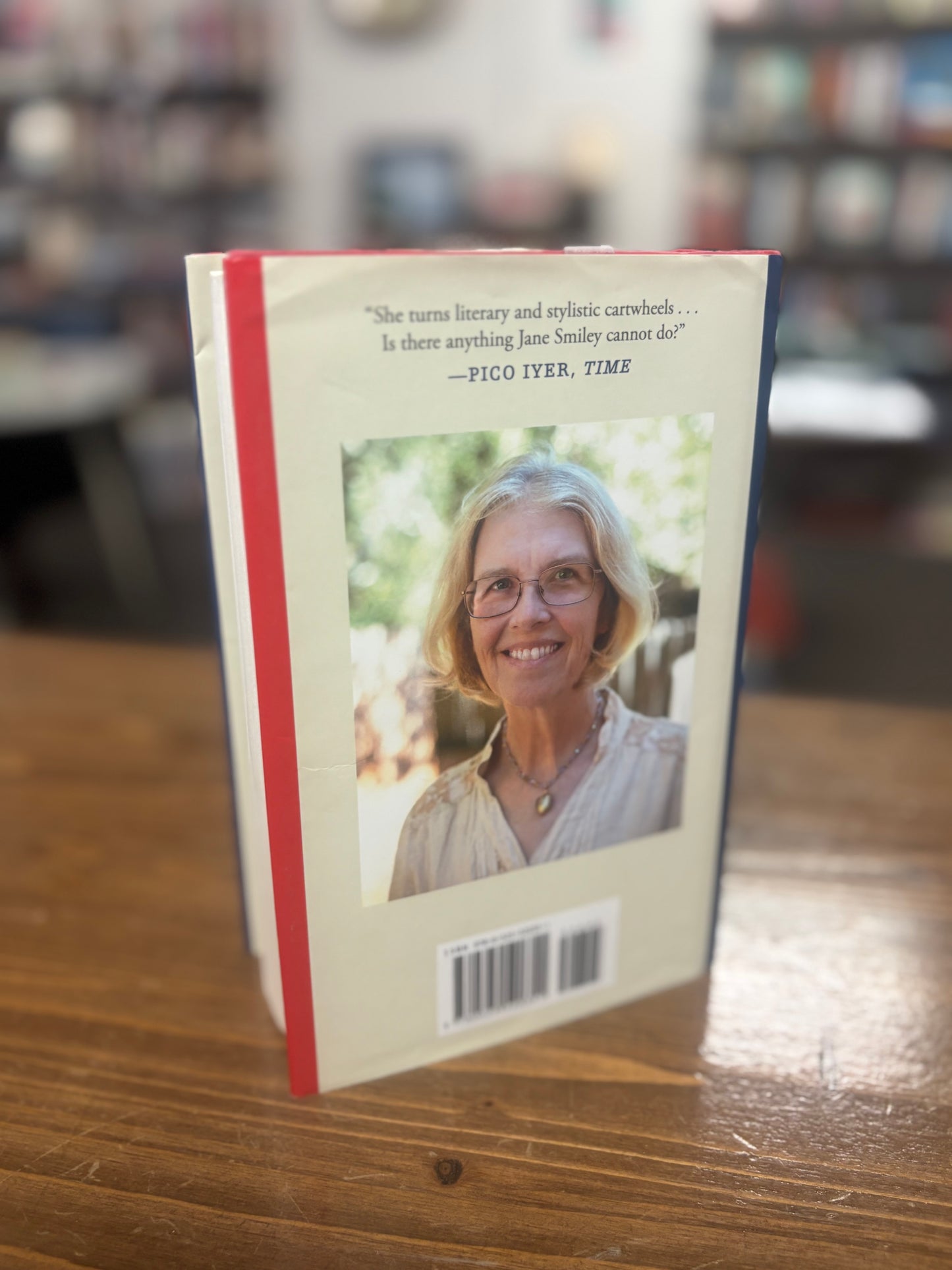 Perestroika in Paris: A novel by Jane Smiley