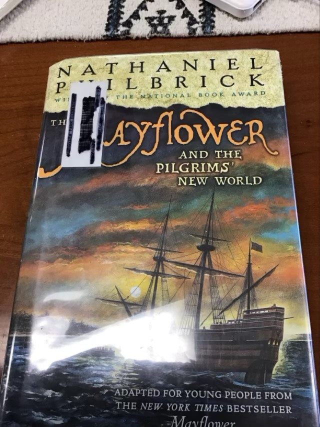 The Mayflower & the Pilgrims' New World by Nathaniel Philbrick * Ex-Library Book