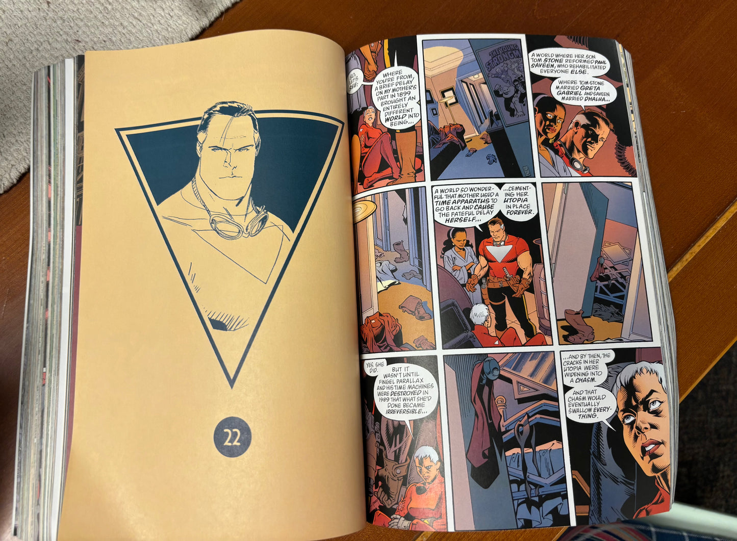 Tom Strong Compendium DC Comics