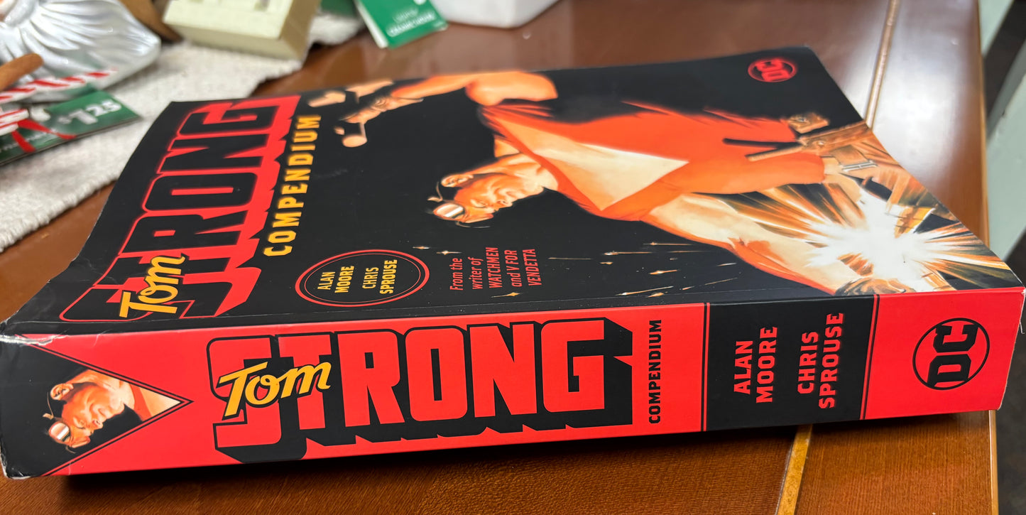 Tom Strong Compendium DC Comics