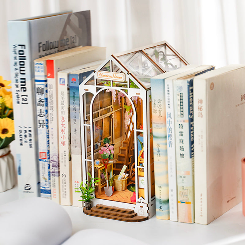 Rolife Garden House Book Nook Kit for Adults and Teens