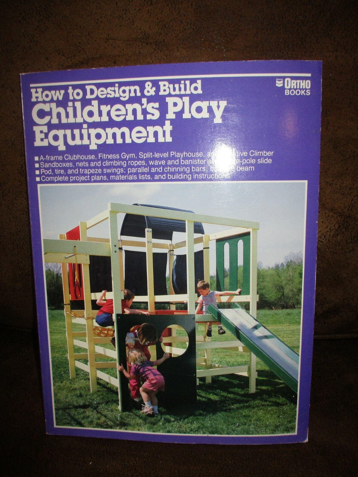 How to Design and Build Children's Play Equipment/05934 by Jay Beckwith