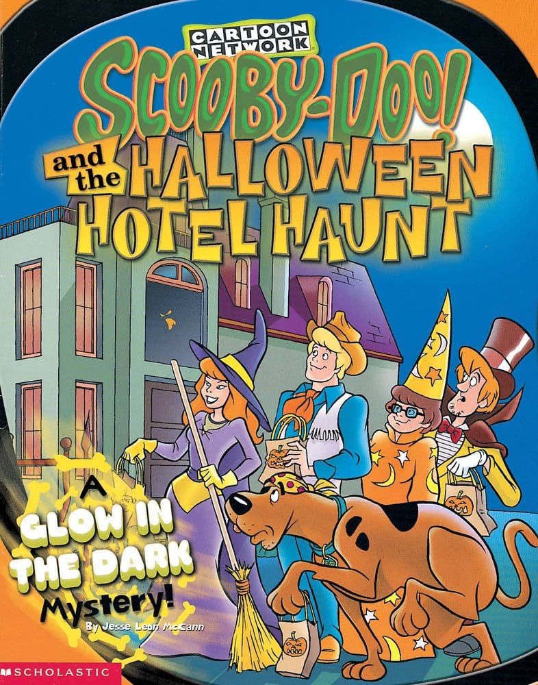Scooby-Doo! and the Halloween Hotel Haunt: A Glow in the Dark Mystery! by Jesse Leon McCann