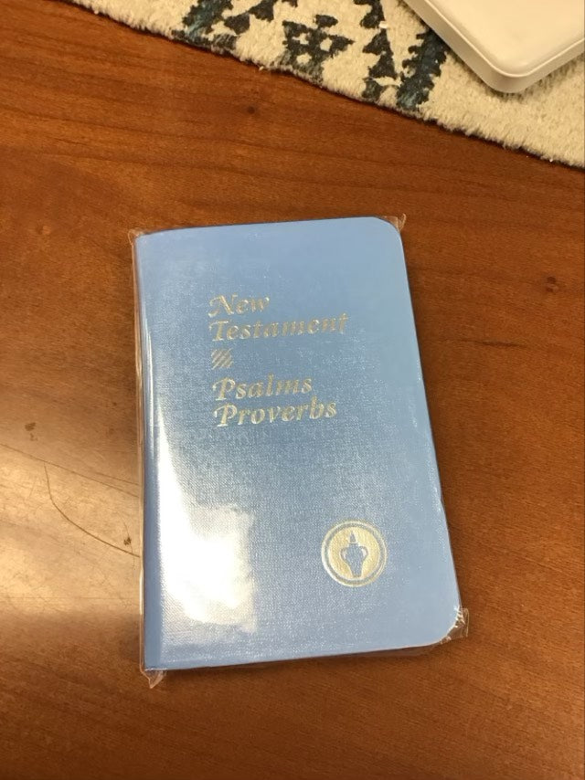 New Testament Psalms Proverbs Pocket Bible