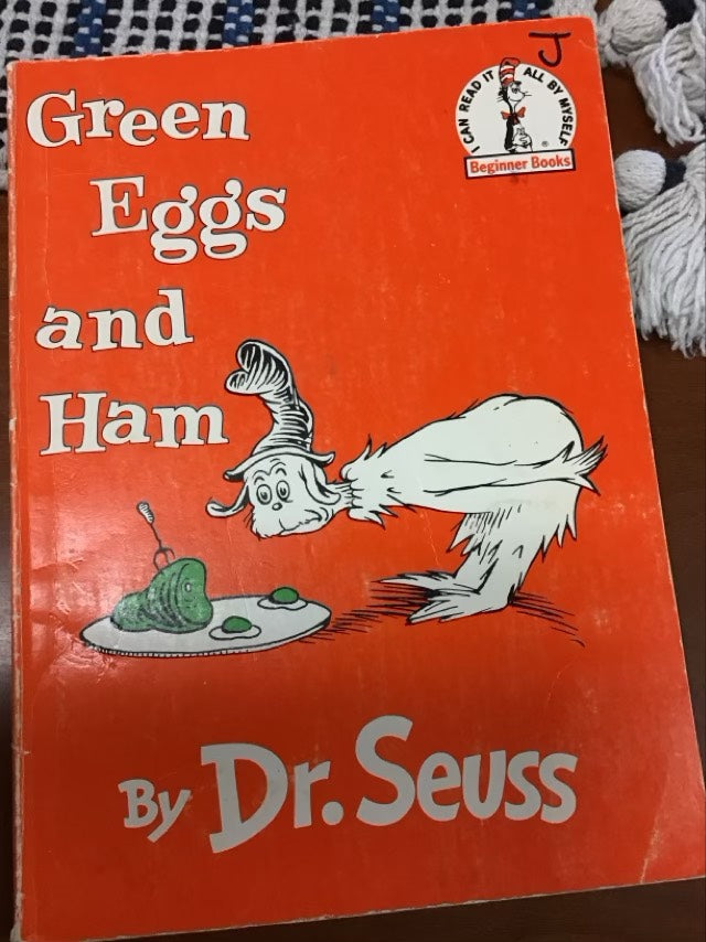 Green Eggs and Ham (Beginner Books) by Dr. Seuss