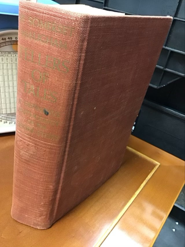 Tellers of Tales. 100 Short Stories from the United States, England, France, Russia and Germany. Selected and with an Introduction by W. Somerset Maugham by William Somerset Maugham
