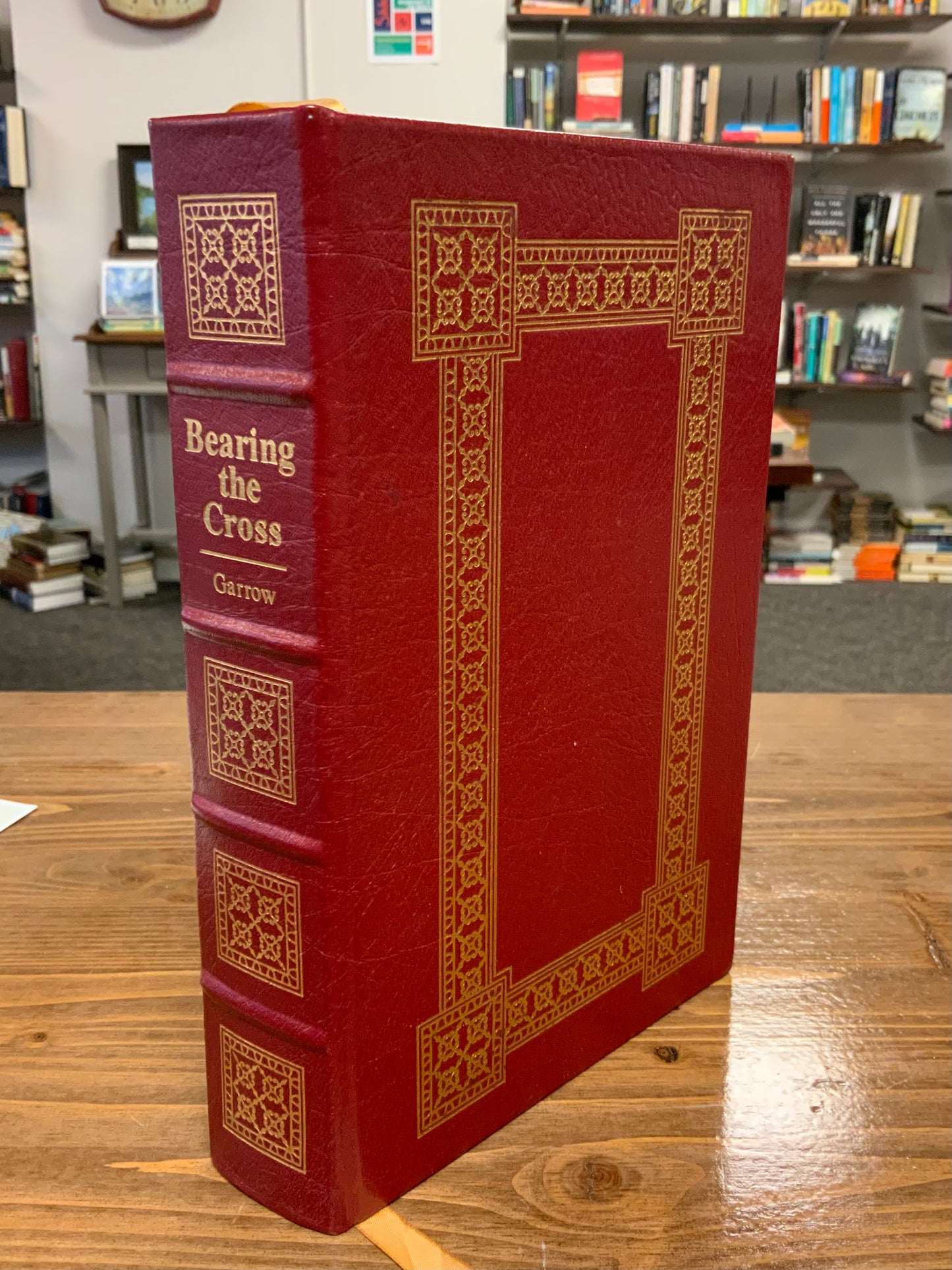 Bearing the Cross by David. J Garrow Collector’s Edition Martin Luther King Jr
