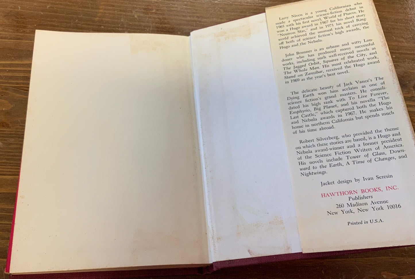 Three Trips in Time and Space Novella in Science Fiction by Larry Niven John Bruner and Jack Vance DJHD vintage good