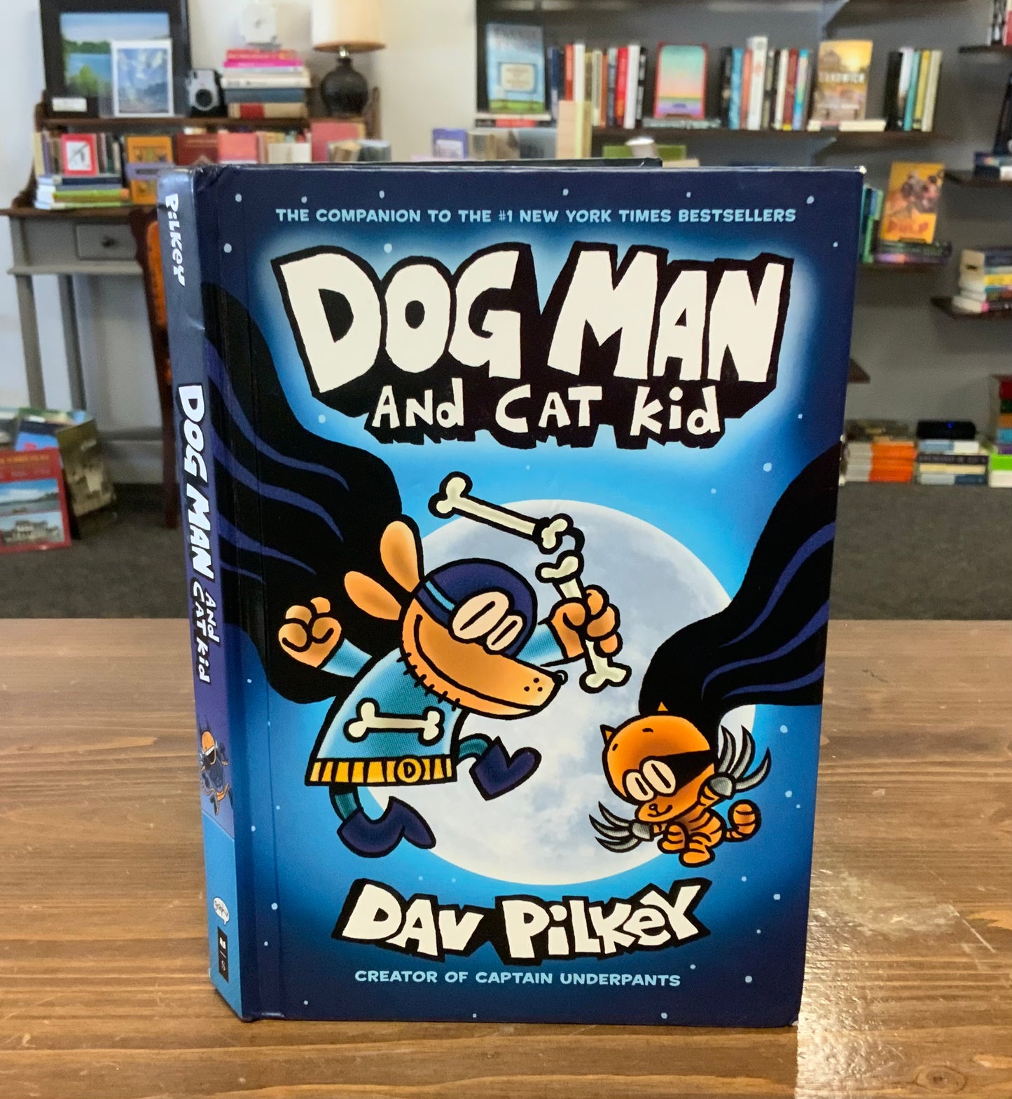 Dog Man and Cat Kid: From the Creator of Captain Underpants (Dog Man #4) by Dav Pilkey