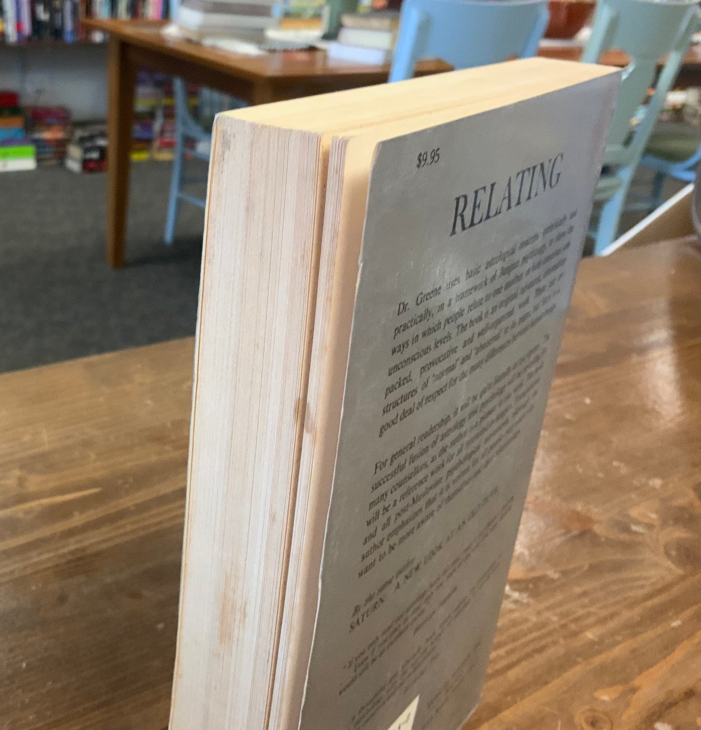 Relating: An Astrological Guide to Living with Others on a Small Planet by Liz Greene paperback 1989 eighth printing
