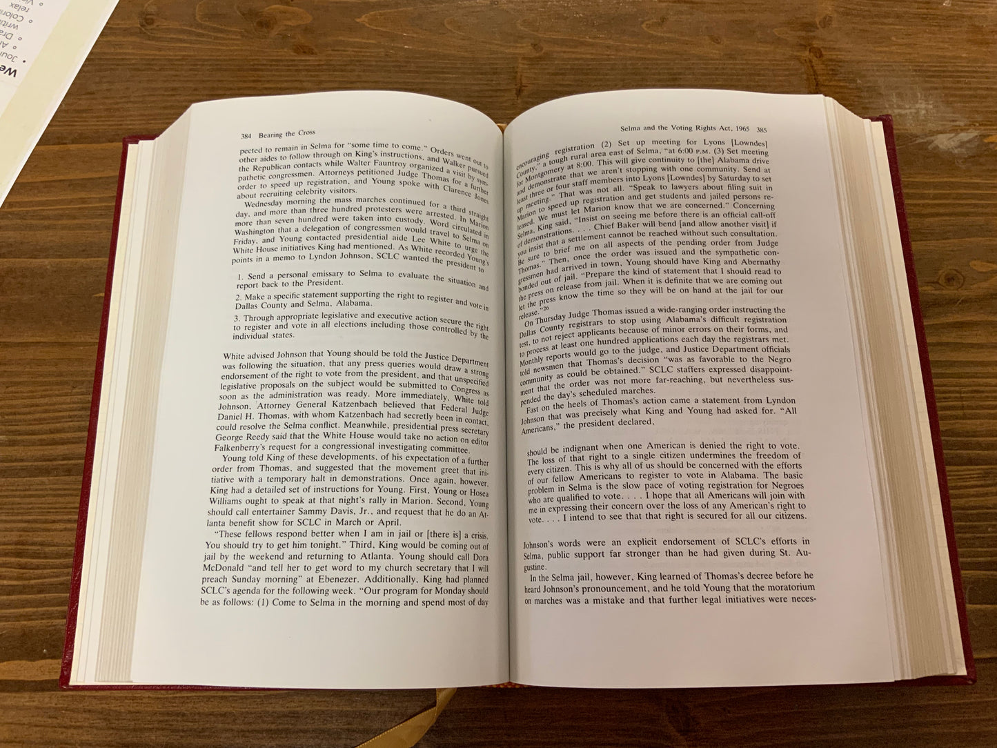 Bearing the Cross by David. J Garrow Collector’s Edition Martin Luther King Jr