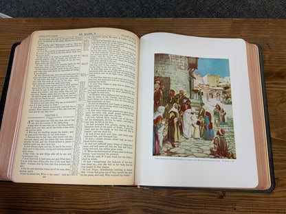 W.C. Sanderson Masonic Bible Self-Pronouncing King James Authorized Version of the Holy Bible 1956 A.J. Holman Company