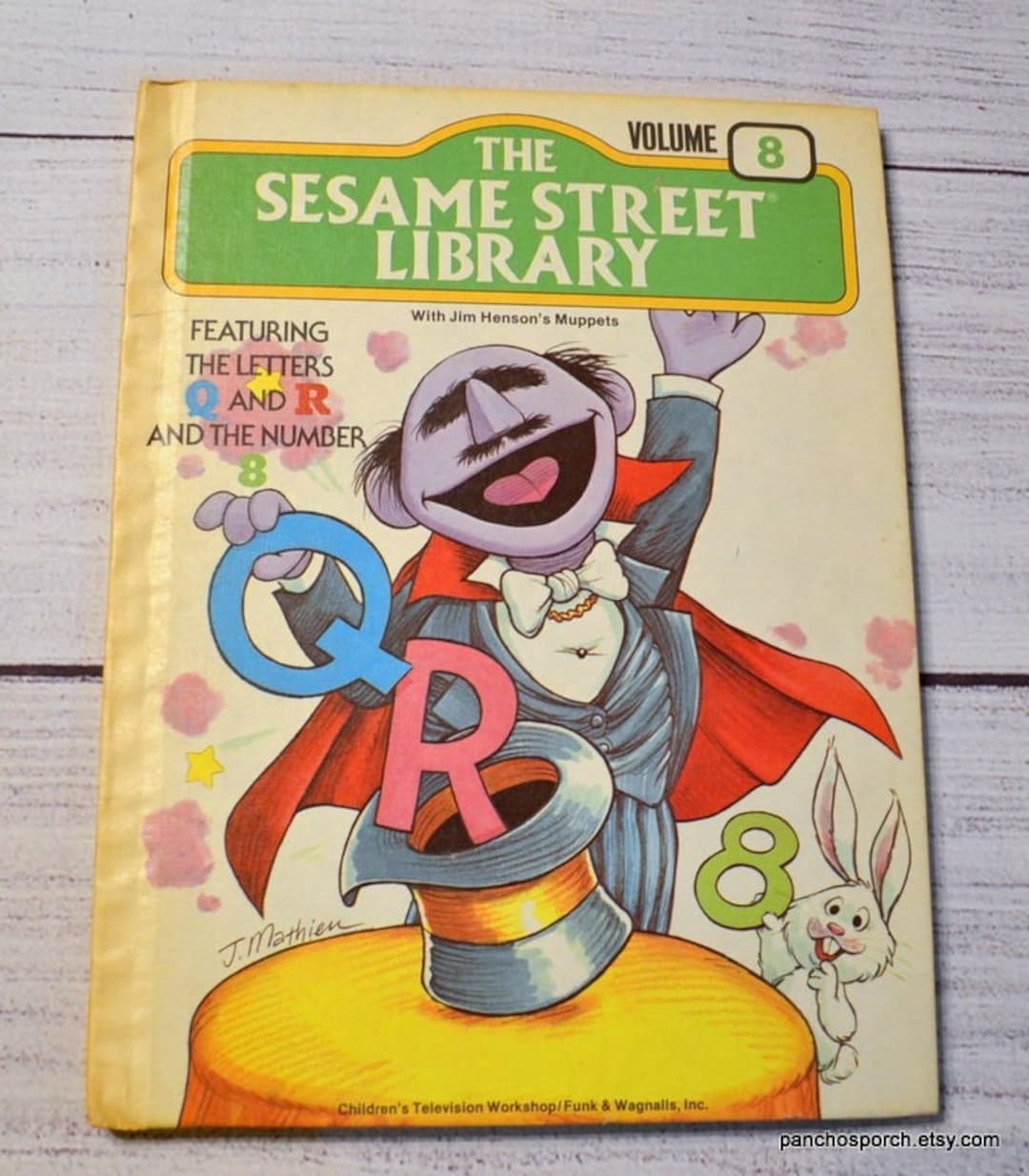 The Sesame Street Library Volume 8; Featuring the letters Q and R and the number 8 by Jim Henson