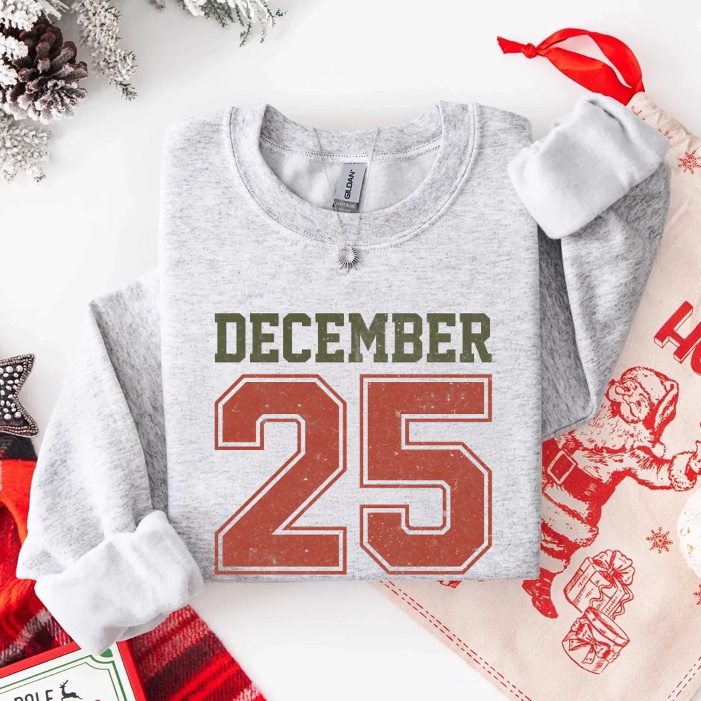 Retro Christmas DECEMBER 25 Sweatshirt Festive Holiday Sweater