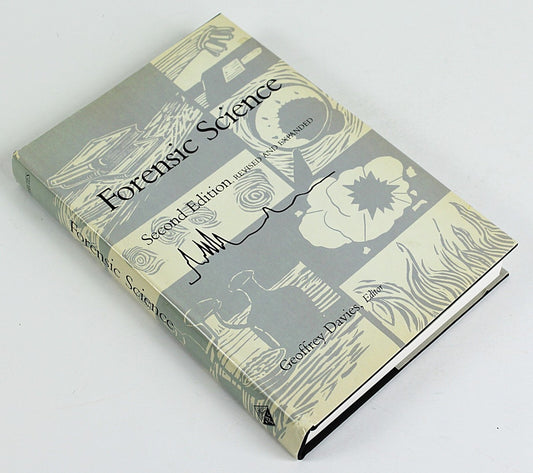 Forensic Science by Geoffrey Davies